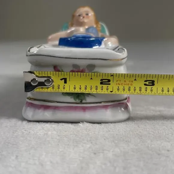 Naughty Nodder Novelty Smoking Ashtray Lady in Bed Missing Legs & Fan BnftsChrty - Picture 11 of 12